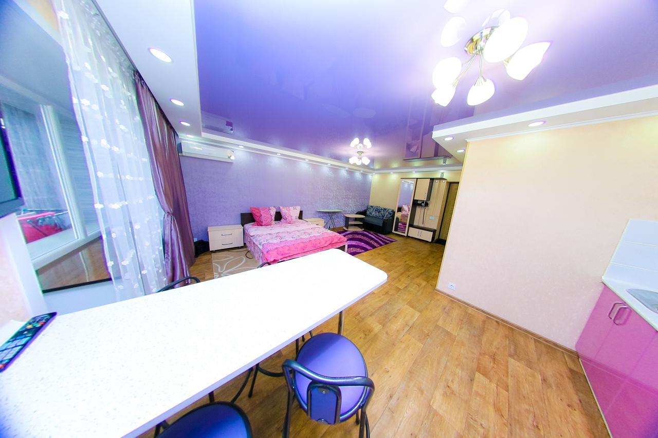 Apartlux On Slavskogo 26 View River Ustʼ-Kamenogorsk Eksteriør bilde